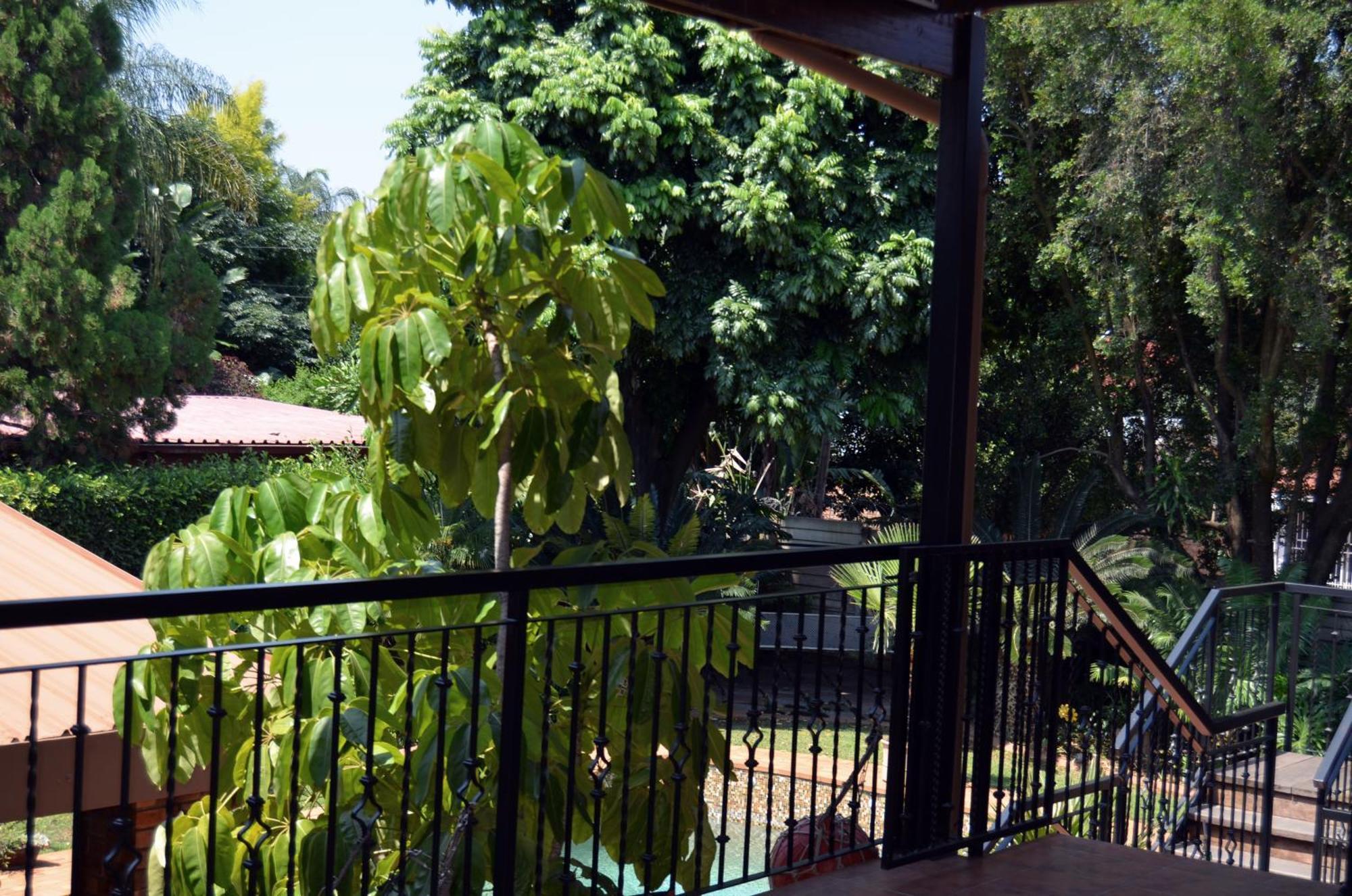 Glen Marion Guest House Pretoria Exterior photo