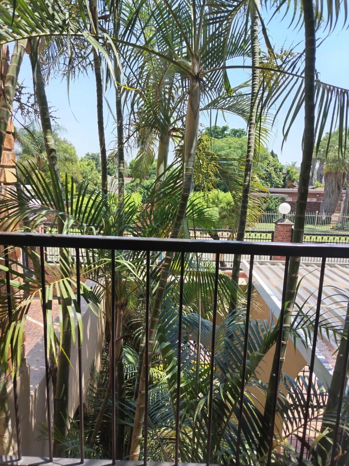 Glen Marion Guest House Pretoria Exterior photo